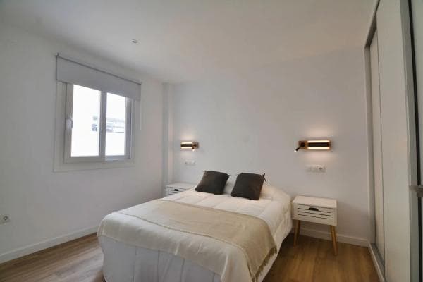 Apartment for sale in Calle Poeta Salvador Rueda, 3, Fuengirola thumbnail 1