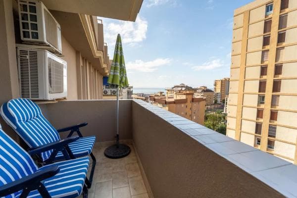 Piso en venta en Las Gaviotas, Fuengirola
photo 1