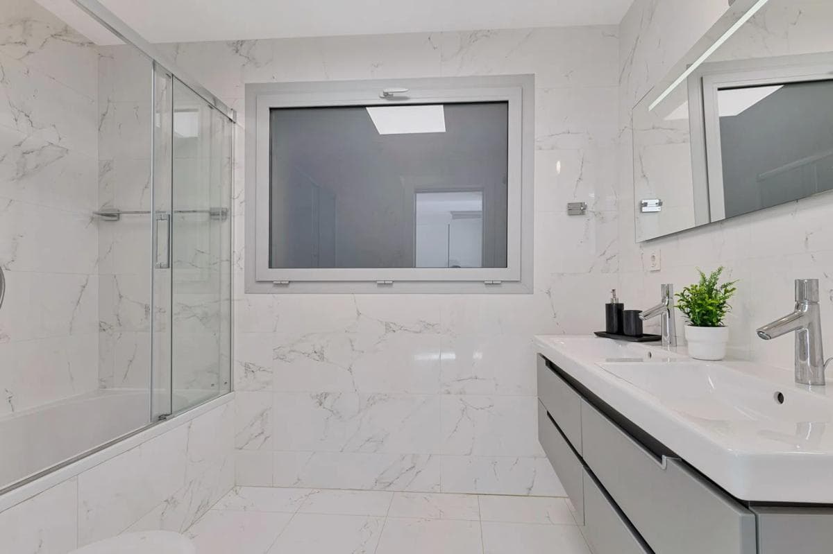 Venta de piso en Avenida del Higuerón, Fuengirola
photo 3