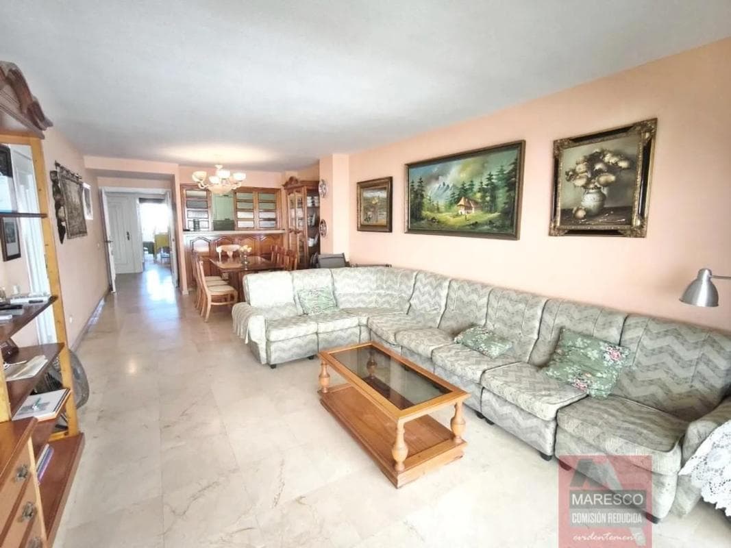 Продажа квартиры на Paseo Marítimo Rey de España, Фуэнхирола
photo 4
