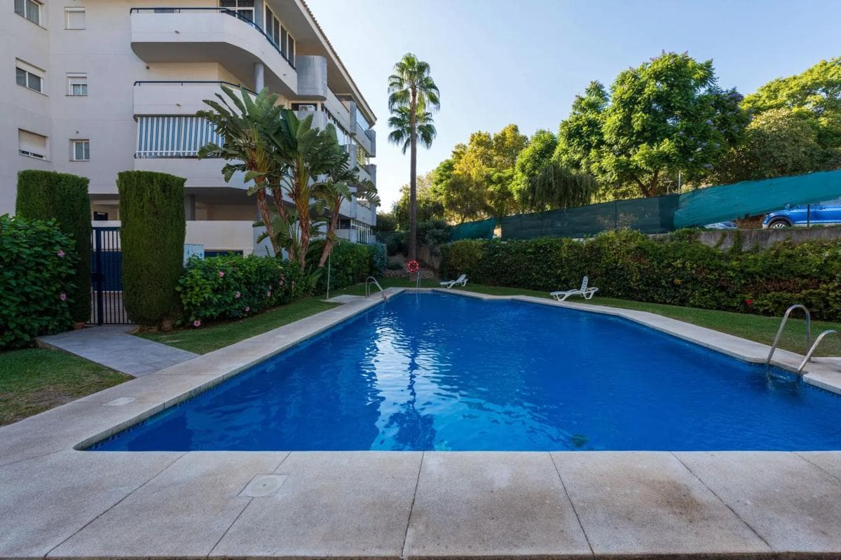 Sale of apartment in Camino de la Cantera, Fuengirola
photo 3