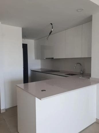 Piso en venta en Calle Sierra Nevada, Fuengirola
thumbnail 2