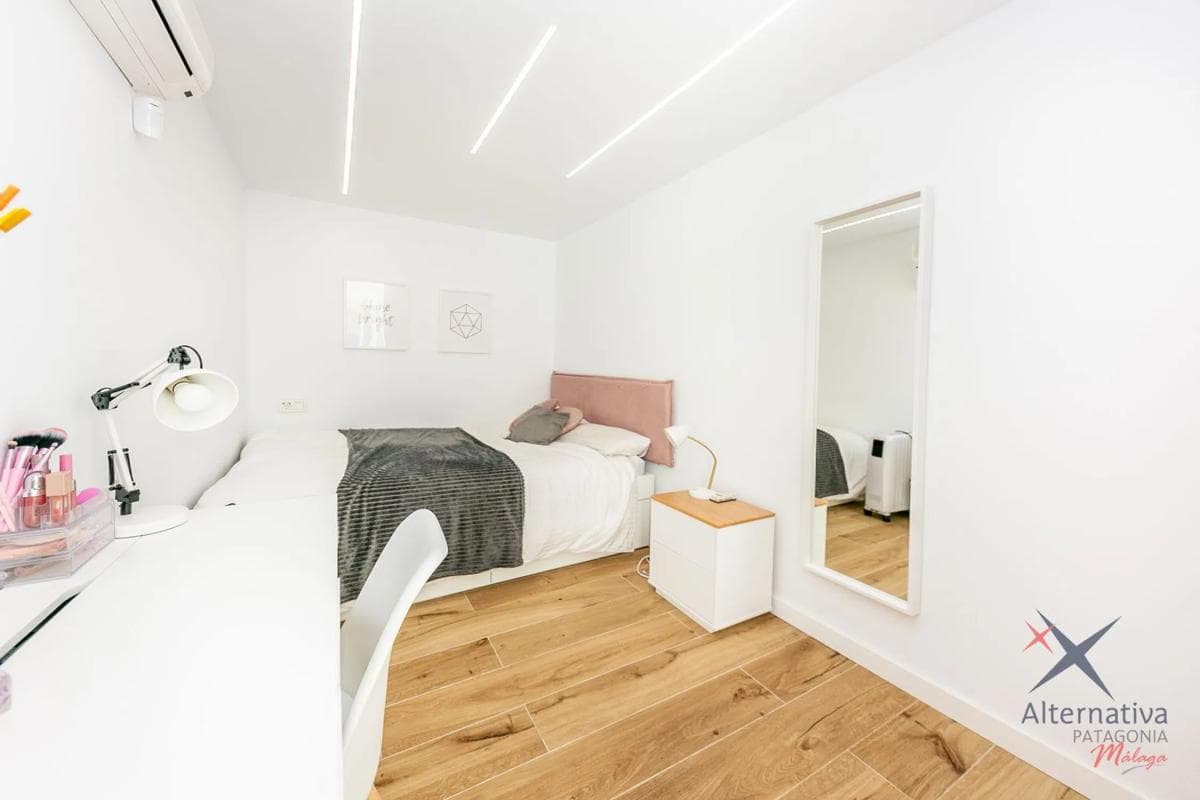 Properties for sale and rent in Spain photo 2