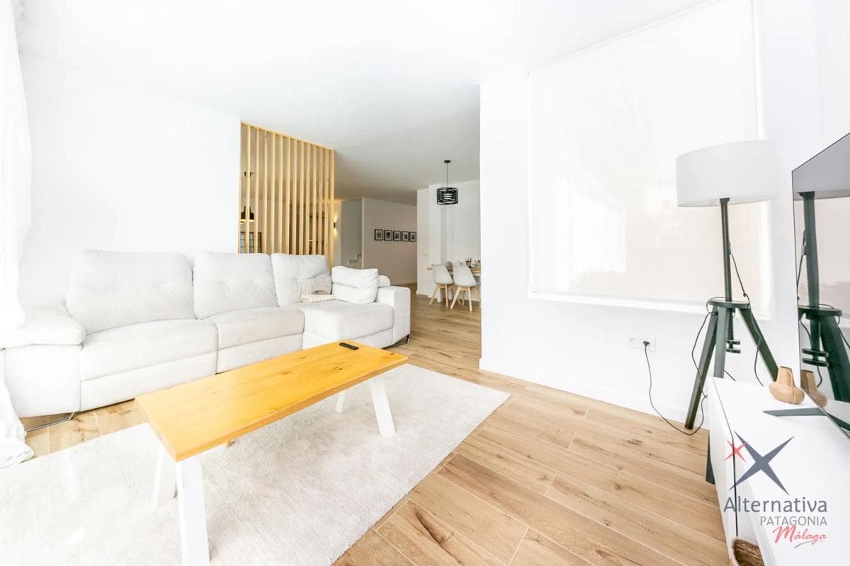 Properties for sale and rent in Spain photo 5