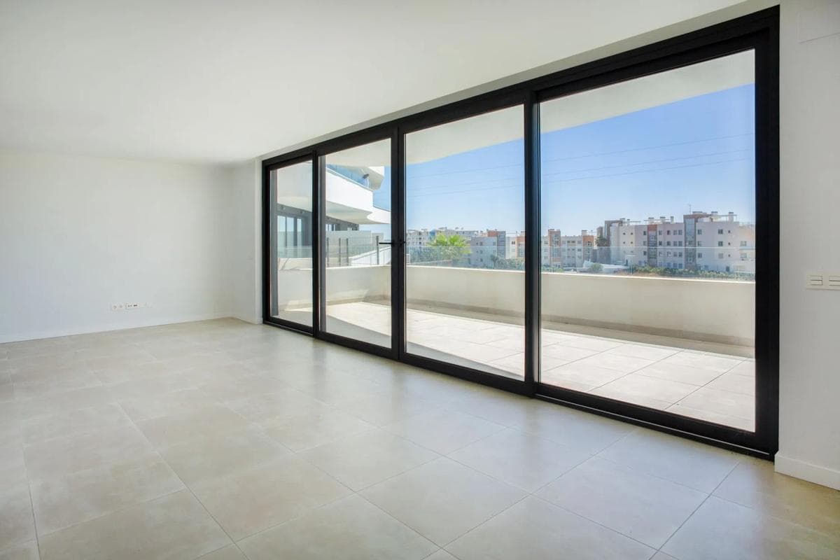 Sale of apartment in Calle Alicia, Fuengirola
photo 4