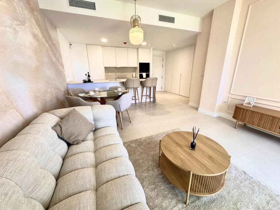 Продажа квартиры на Avenida Fuengirola, Фуэнхирола
photo 3