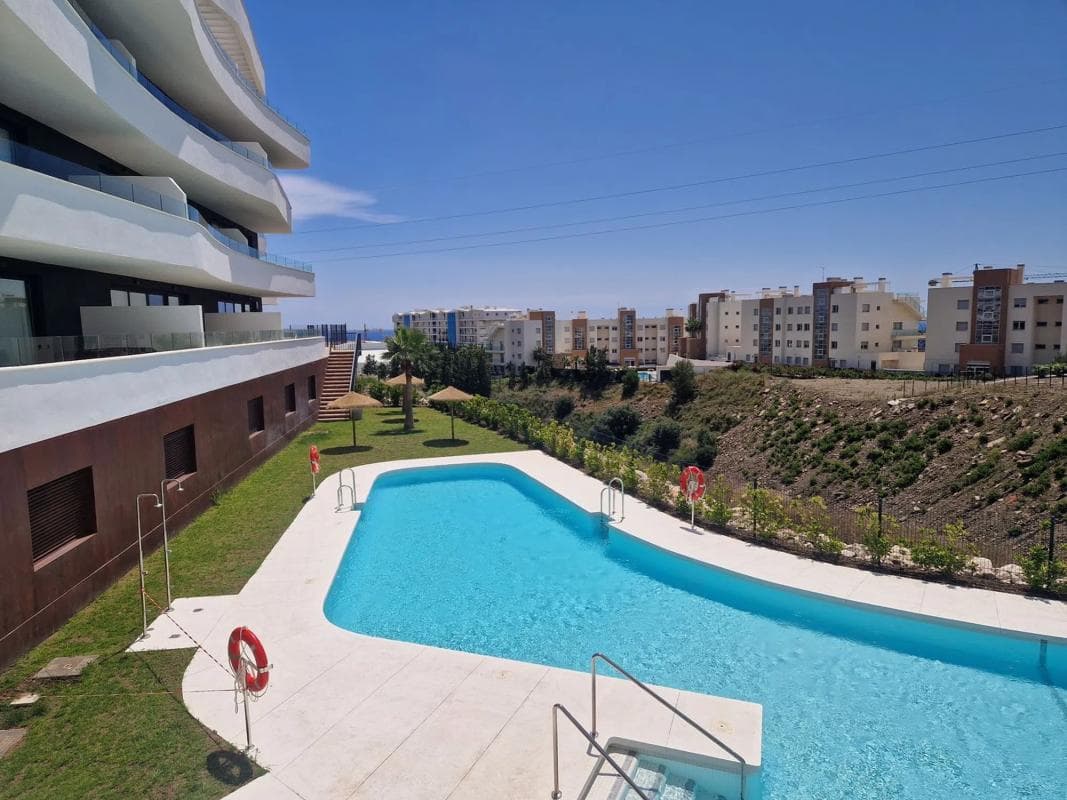 Sale of apartment in Avenida 8 de Marzo, Fuengirola
photo 2