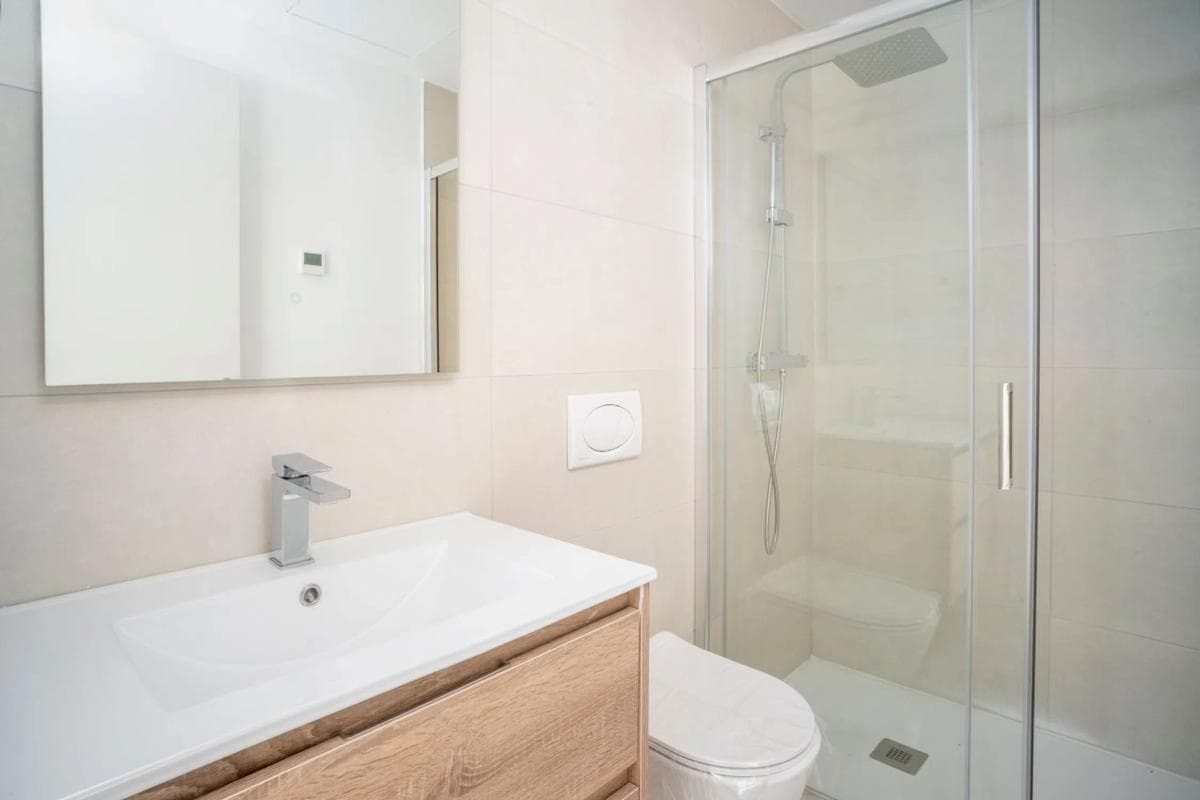 Sale of apartment in Avenida 8 de Marzo, Fuengirola
photo 4