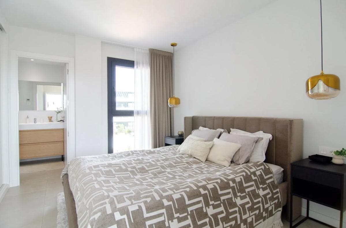 Sale of apartment in Calle Begoña, Fuengirola
photo 4