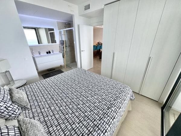 Piso en venta en Las Gaviotas, Fuengirola
thumbnail 1