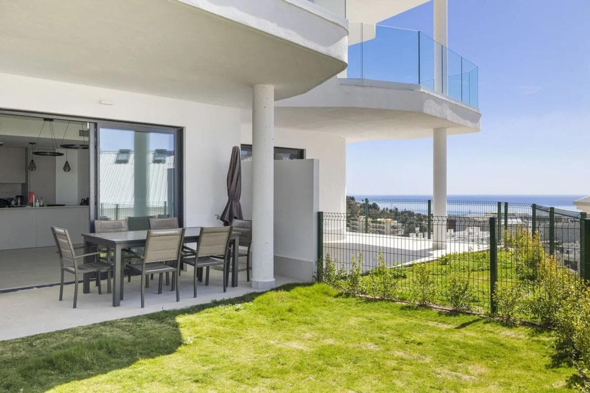 Sale of apartment in Avenida Fuengirola, Fuengirola
photo 5