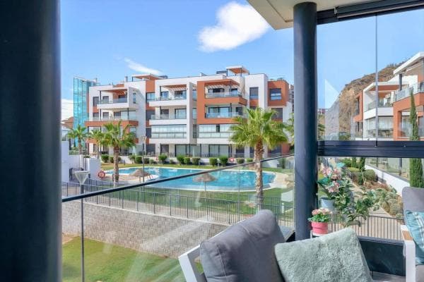 Piso en venta en Calle María Rosa Gálvez, Fuengirola
thumbnail 1