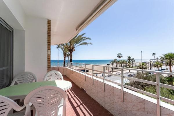 Apartment for sale in Paseo Marítimo Rey de España, Fuengirola photo 1