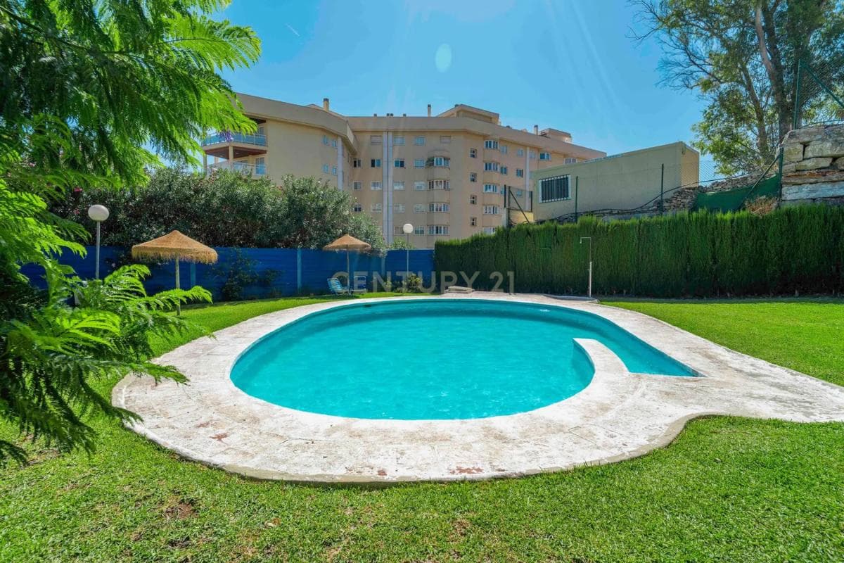 Sale of apartment in Calle Nogal, 2, Fuengirola
photo 3