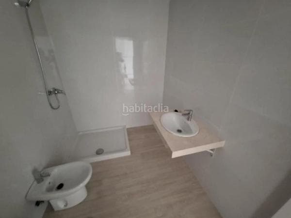 Apartment for sale in Calle las Deblas, Fuengirola thumbnail 2
