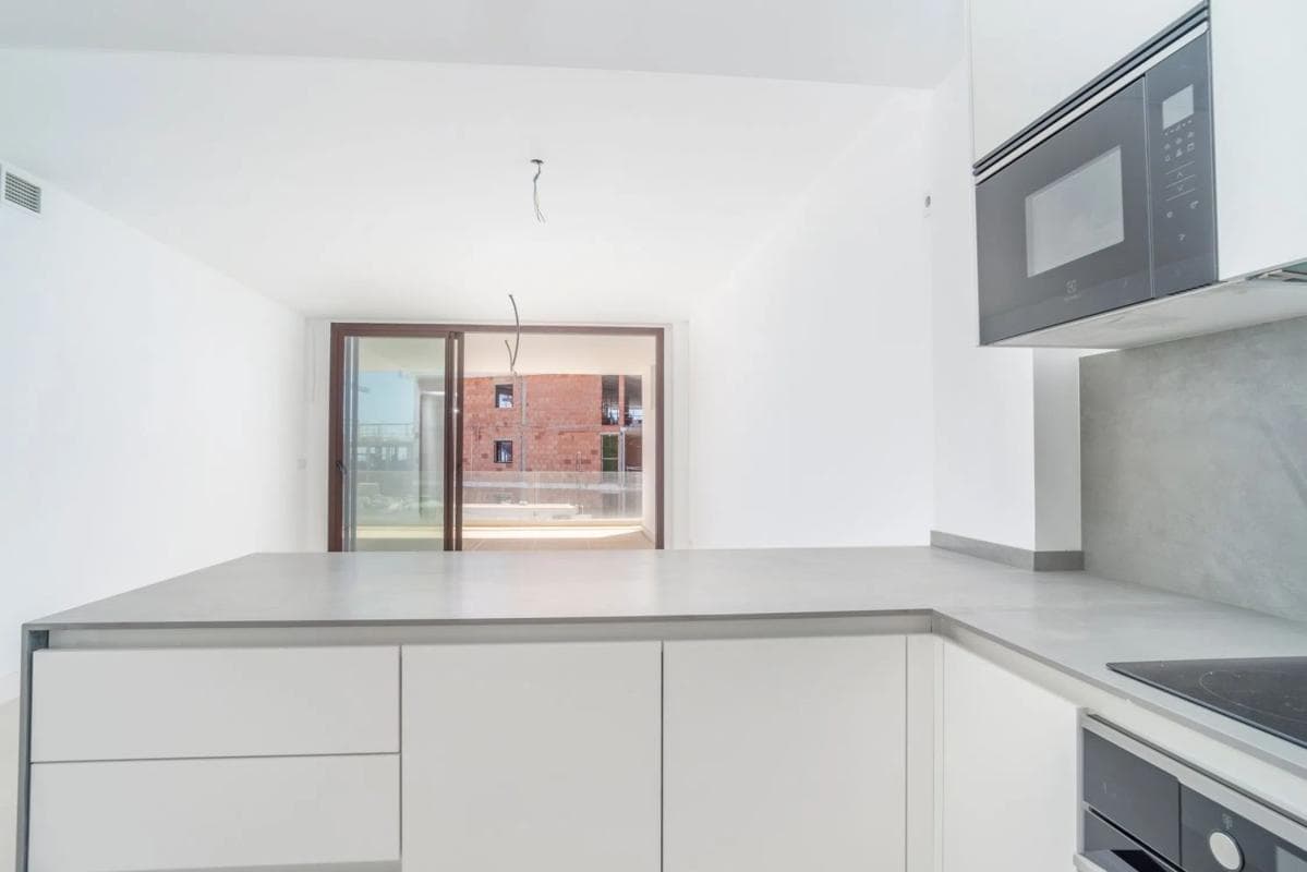 Sale of apartment in Avenida 8 de Marzo, Fuengirola
photo 5