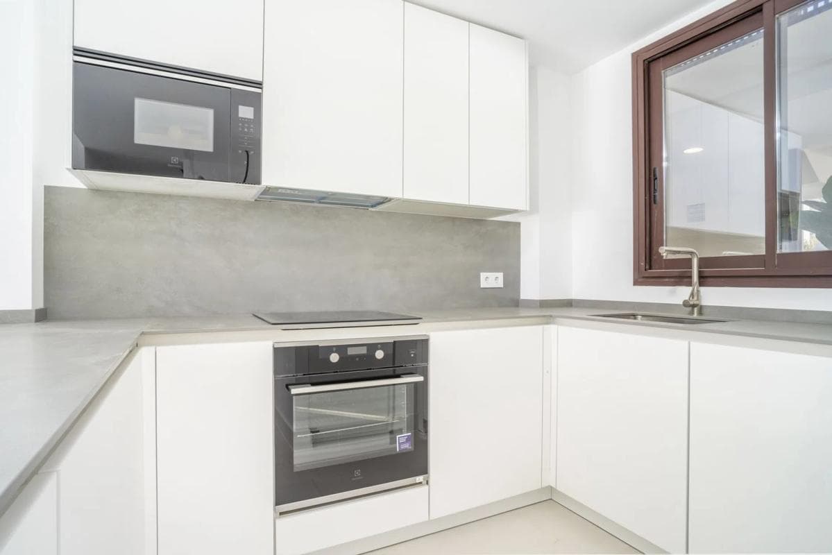 Sale of apartment in Calle Paula, Fuengirola
photo 4