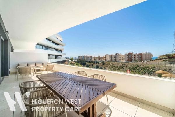 Apartment for sale in Calle Alicia, Fuengirola thumbnail 2
