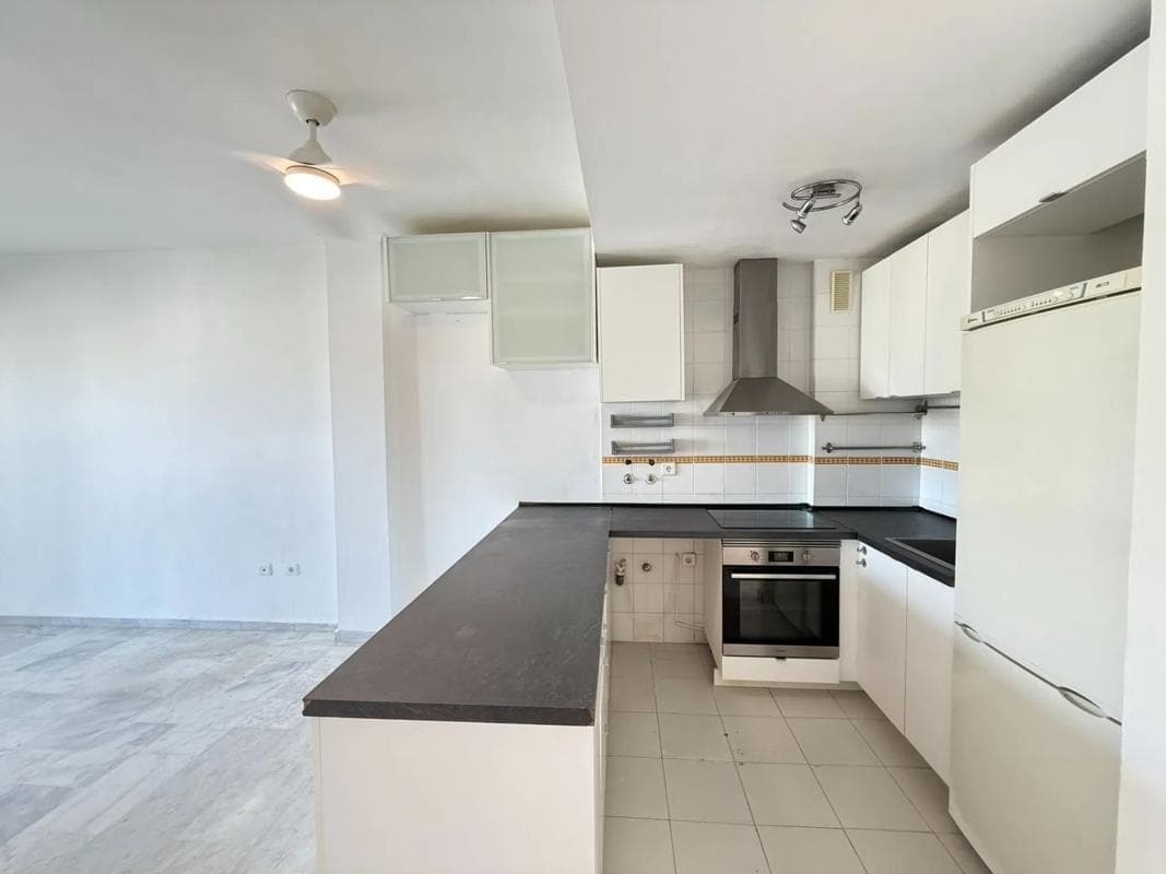 Sale of apartment in Calle Castaño, Fuengirola
photo 5