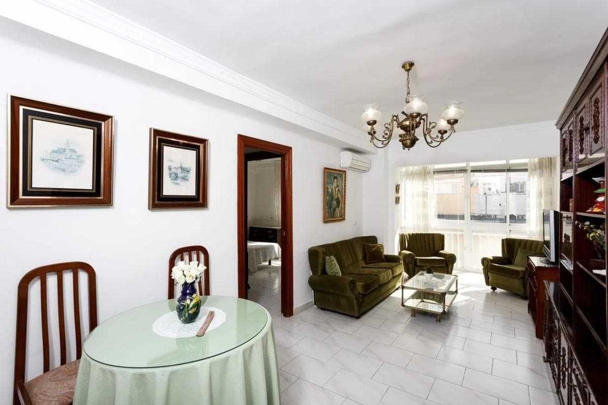 Venta de piso en Zona Puerto Deportivo, Fuengirola
photo 3