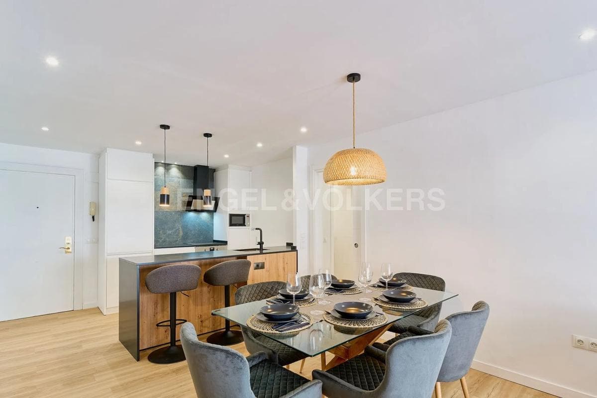 Продажа квартиры на Calle Poeta Salvador Rueda, Фуэнхирола
photo 4
