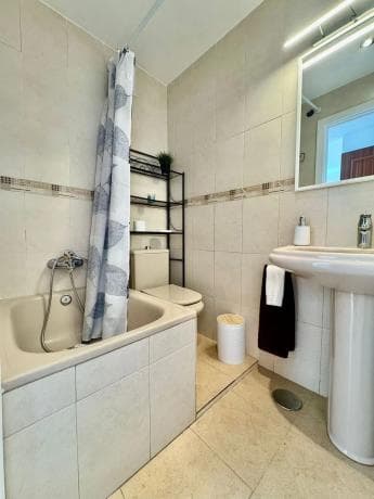 Piso en venta en Calle Valladolid s/n, Fuengirola
thumbnail 2