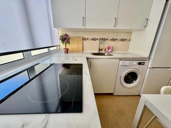 Piso en venta en Calle Valladolid, 13, Fuengirola
thumbnail 1