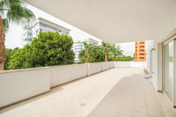 Piso en venta en Calle Alberto Morgenstern, Fuengirola
thumbnail 1