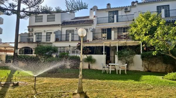 Chalet adosado en venta en Los Boliches , Fuengirola photo 1