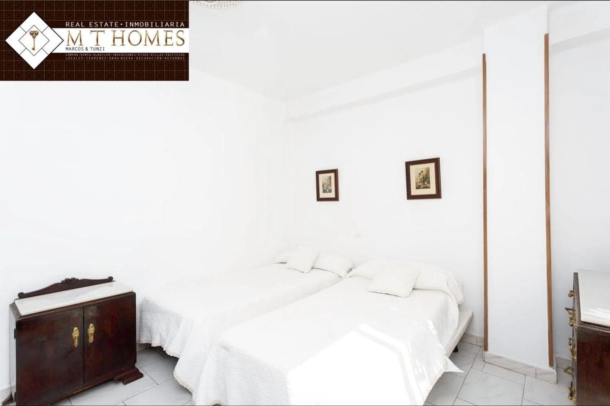 Продажа квартиры на Zona Puerto Deportivo, Фуэнхирола
photo 2