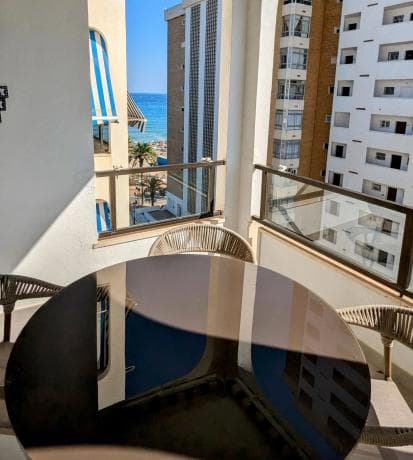 Apartment for sale in Playa de los Boliches, Fuengirola thumbnail 1