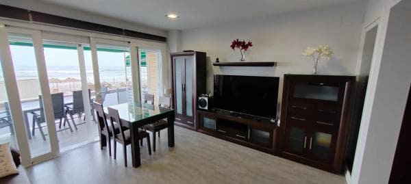 Piso en venta en Las Gaviotas, Fuengirola
thumbnail 1