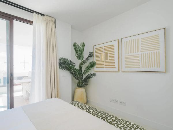 Duplex en venta en Avenida Fuengirola, 6, Fuengirola thumbnail 2
