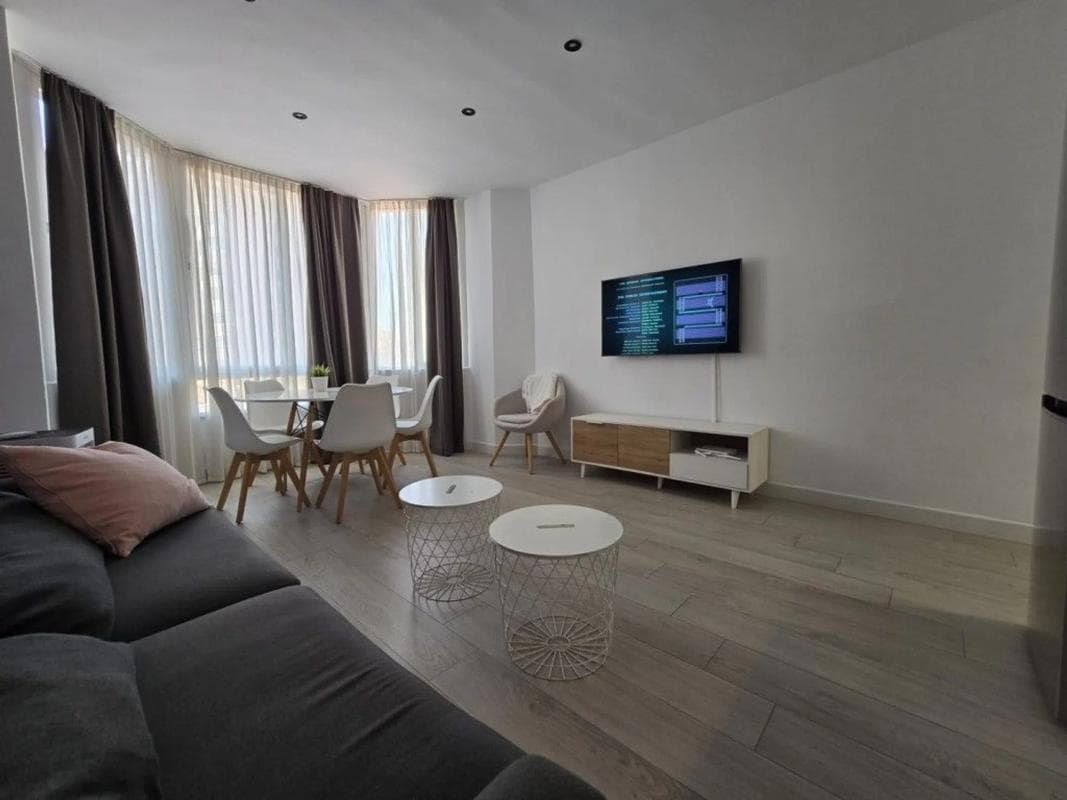 Venta de piso en Calle Martínez Catena, Fuengirola
photo 2