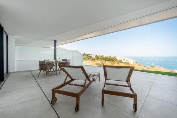 Apartment for sale in Calle Alba, Fuengirola thumbnail 1