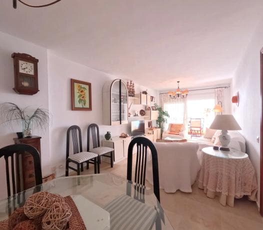 Piso en venta en PS MARITIMO REY DE ESPAÑA, Fuengirola
thumbnail 1