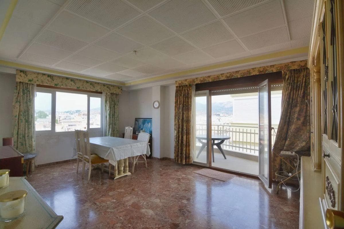 Sprzedaż mieszkania w Paseo Marítimo Rey de España, 12, Fuengirola
photo 4