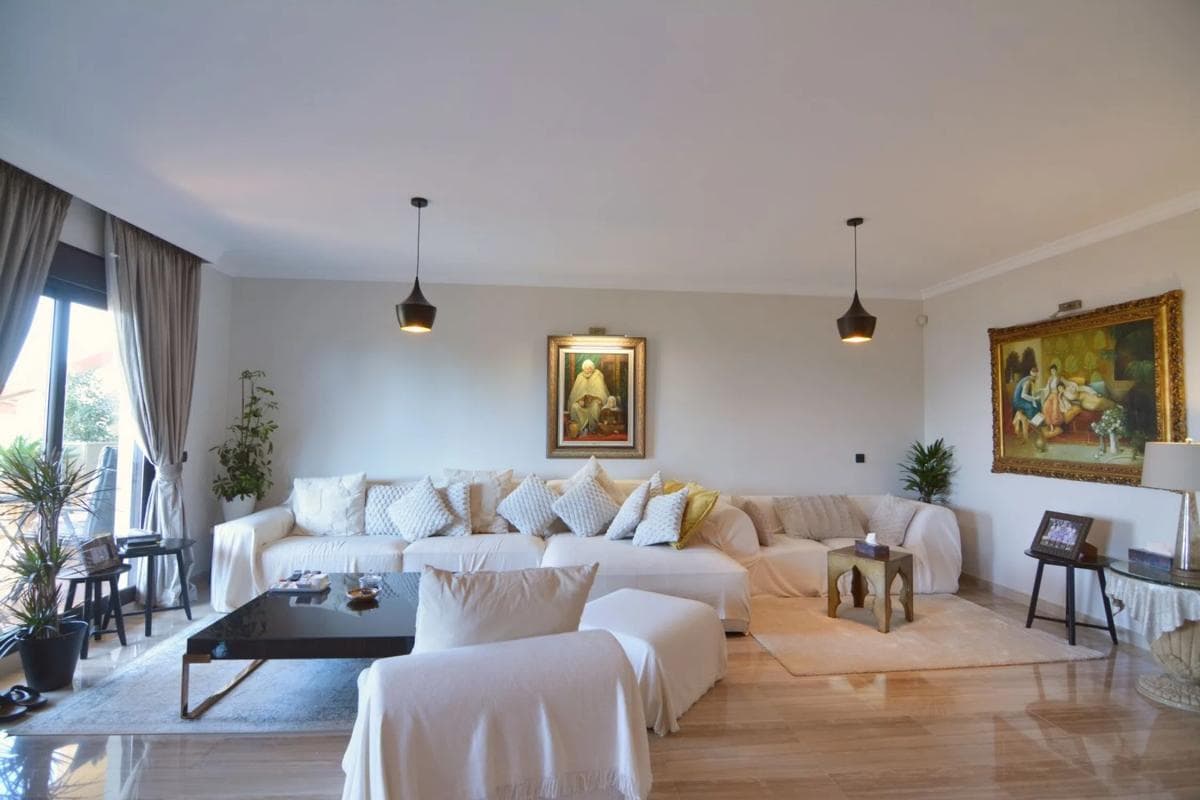 Sale of apartment in Calle Sauce, 10, Fuengirola
photo 2