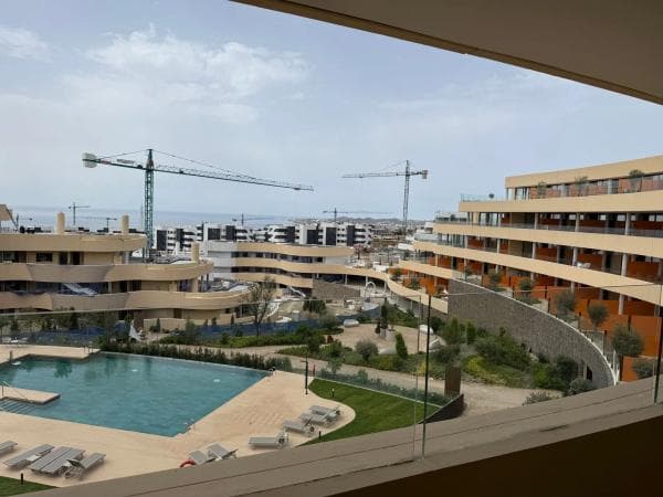 Apartment for sale in Avenida 8 de Marzo, 32, Fuengirola thumbnail 2
