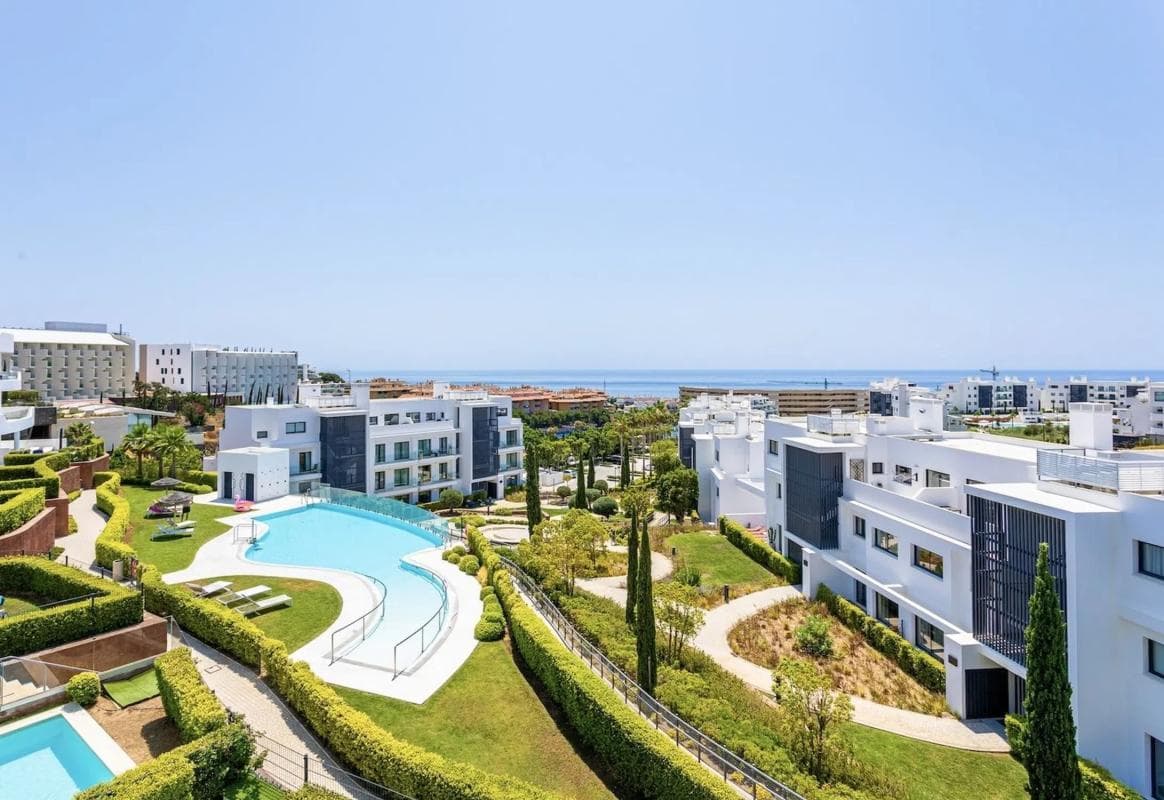 Venta de piso en Avenida 8 de Marzo, Fuengirola
photo 2