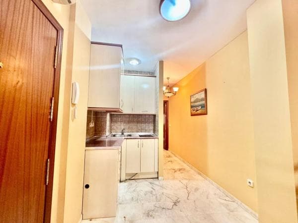 Piso en venta en Calle Santísima Trinidad s/n, Fuengirola
thumbnail 1