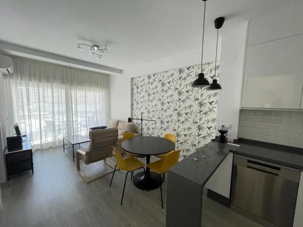 Apartment for sale in Zona Puerto Deportivo, Fuengirola thumbnail 1