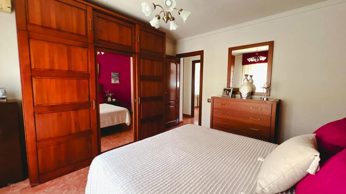 Venta de piso en Calle Alora, Fuengirola
photo 3