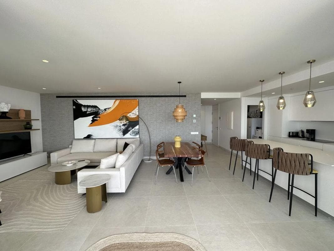 Продажа квартиры на Calle Paula s/n, Фуэнхирола
photo 3