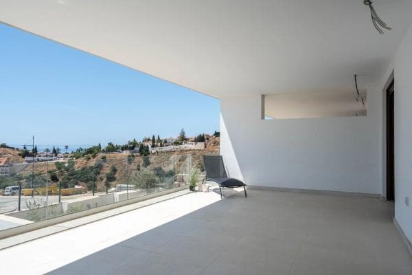 Apartment for sale in Calle Victoria Kent 6, blq 3, Garden Villa C, Fuengirola photo 1
