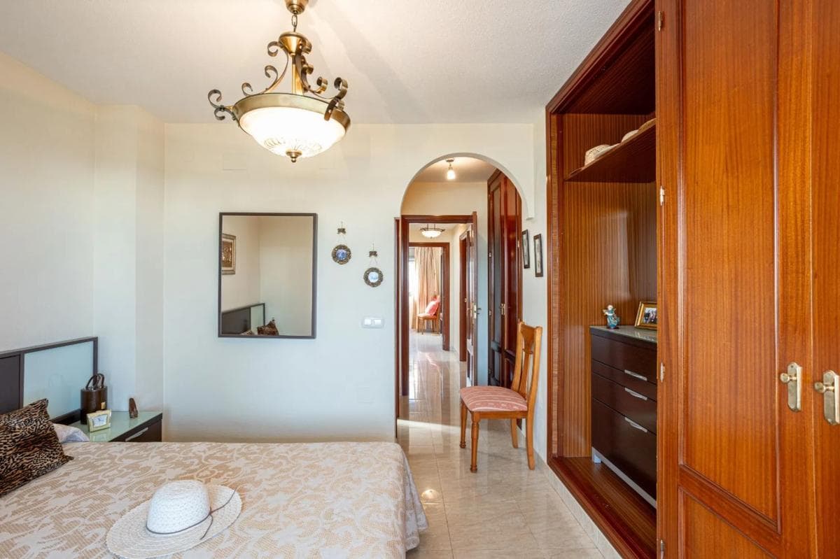 Venta de piso en Avenida de la Encarnación, Fuengirola
photo 4