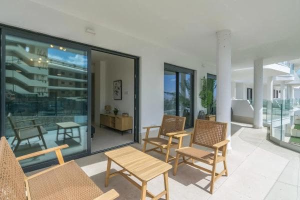 Piso en venta en Calle Leticia, Fuengirola
thumbnail 1