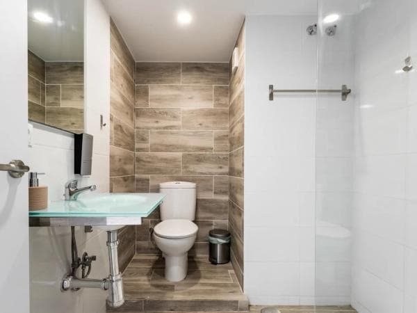 Piso en venta en Calle Martínez Catena, Fuengirola
photo 1