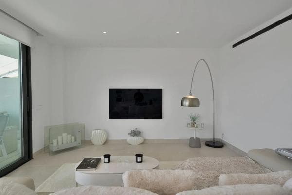 Piso en venta en Calle Paula, Fuengirola
photo 1