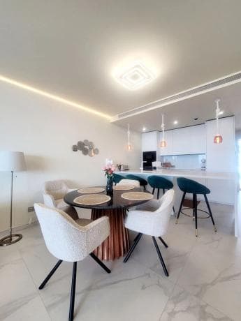 Piso en venta en El Higuerón, Fuengirola
thumbnail 2